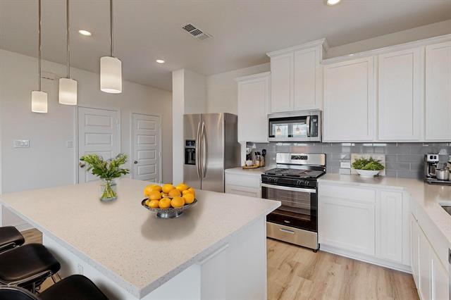 Building Photo - 353 Princewood Dr