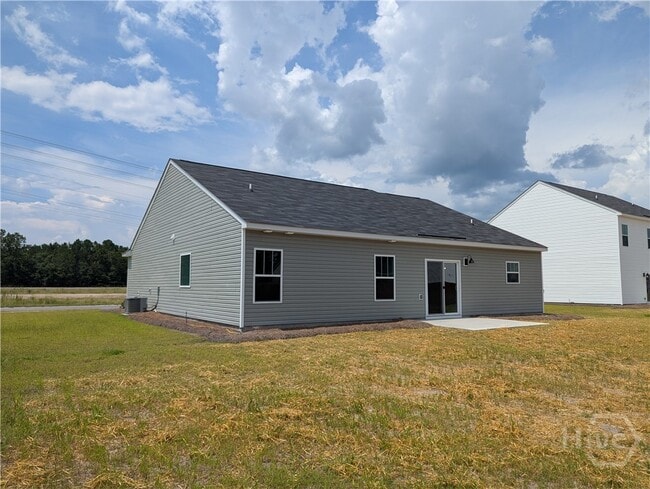 Building Photo - 111 Susan Dr
