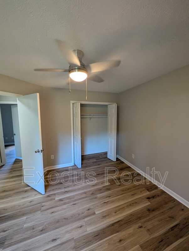 Building Photo - 6443 Rutherglen Dr