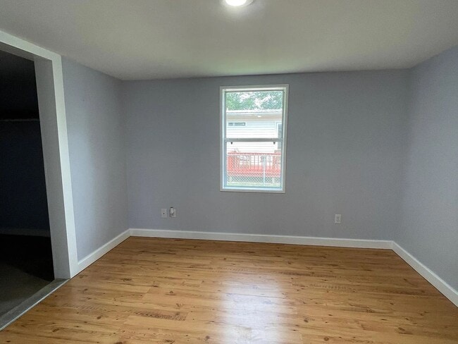 Building Photo - 5369 Munson Hwy