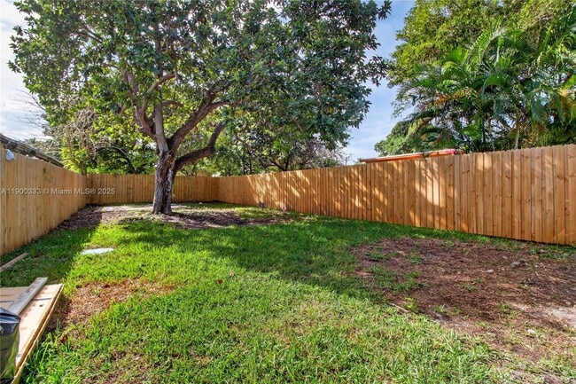 Building Photo - 428 NW 97th St