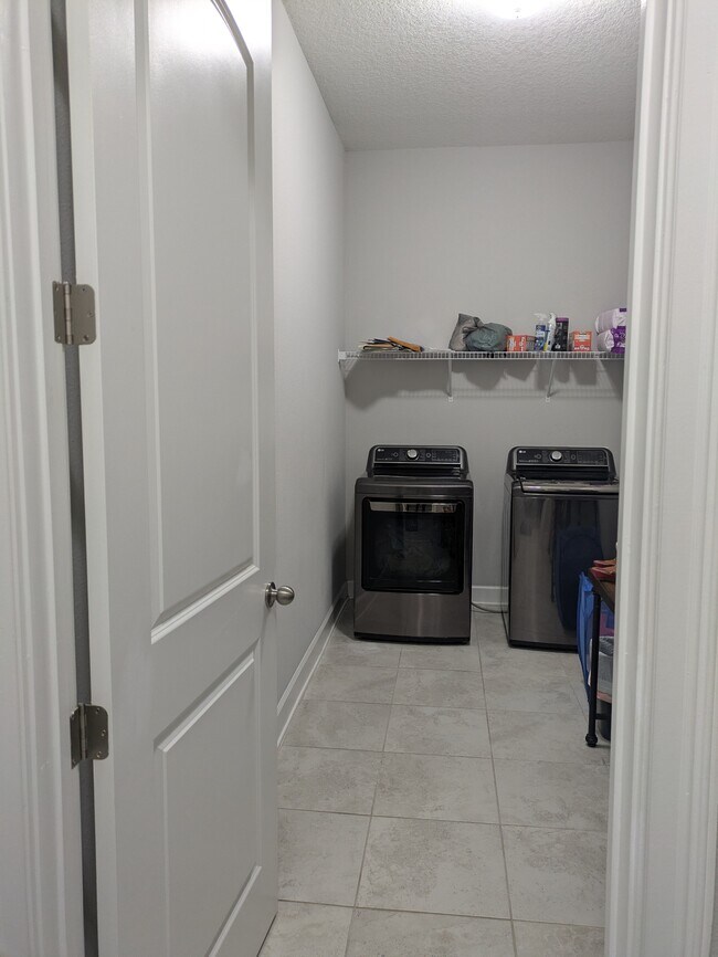 Building Photo - 78 Amalurra Trail