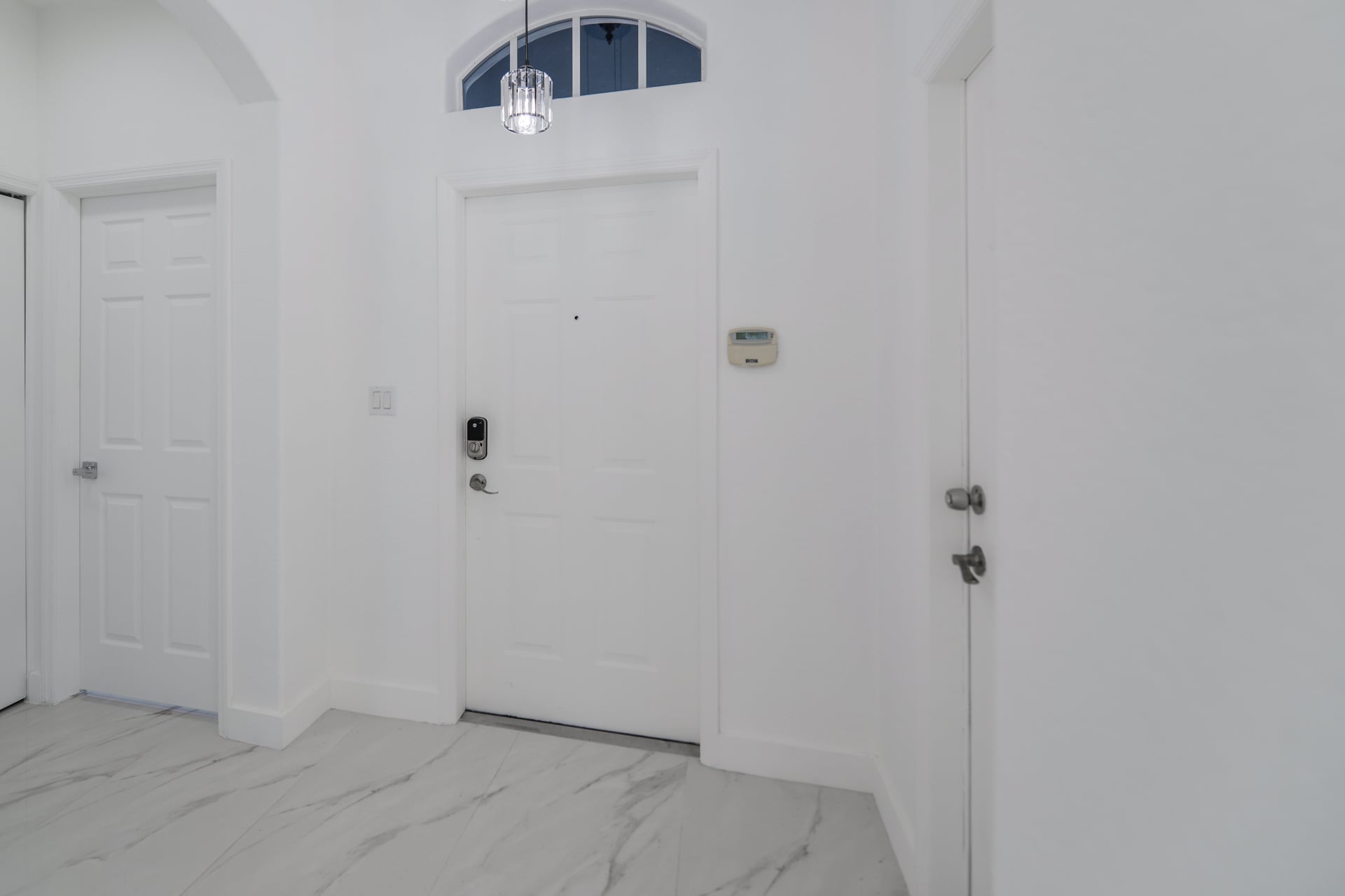 Building Photo - 5290 SW 134th Ave