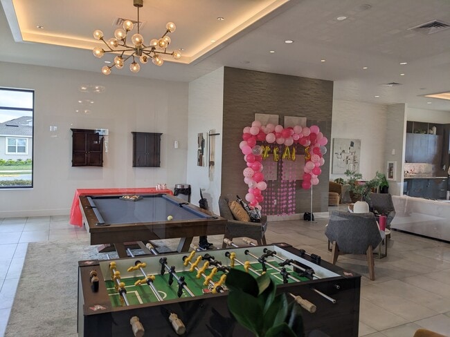 Building Photo - 11716 Language Wy