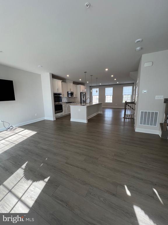 Building Photo - 3817 Polo Pl