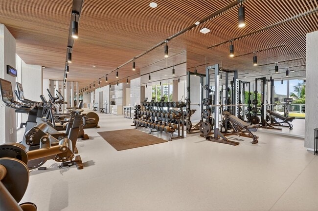 Building Photo - 5775 Collins Ave