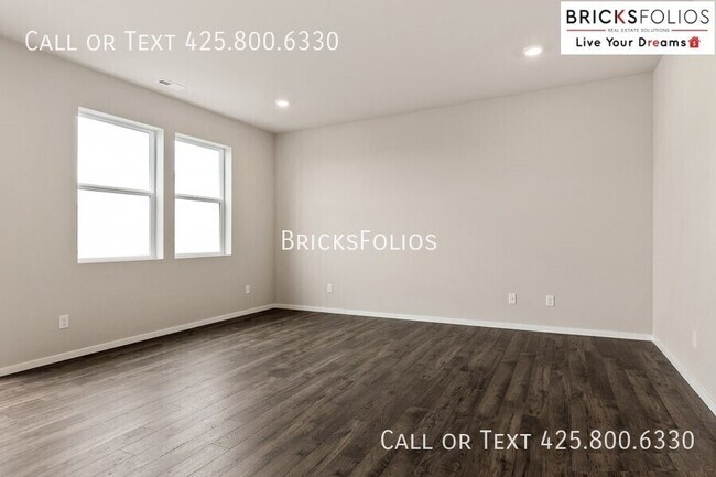 Building Photo - 1217 SW Pendleton Way
