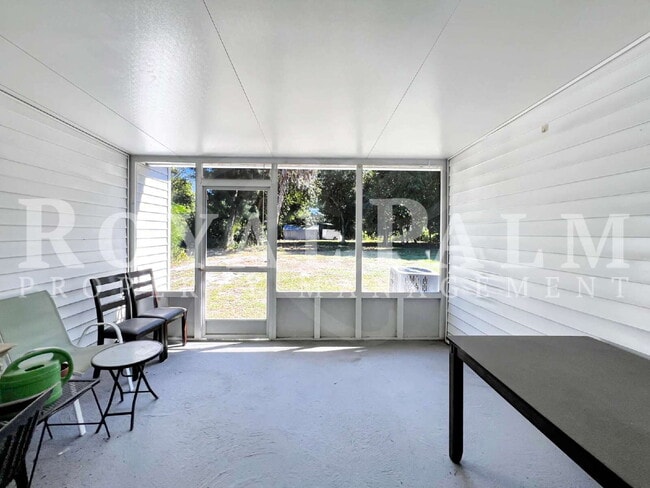 Building Photo - Coastal Comfort Meets Everyday Living – 1BR Home in Bokeelia – Sweet Lease Special – ONE MONTH FR...