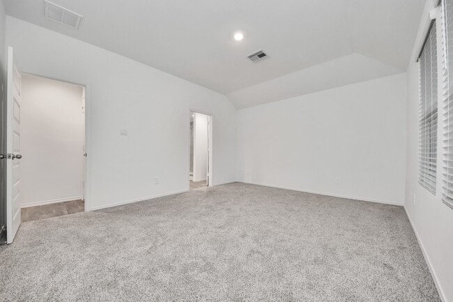 Building Photo - 2227 Laurel Bloom Ln