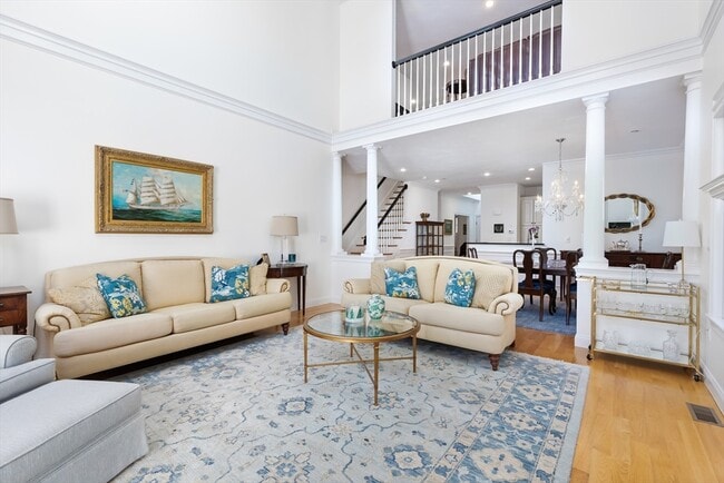 Building Photo - 239 Washington St