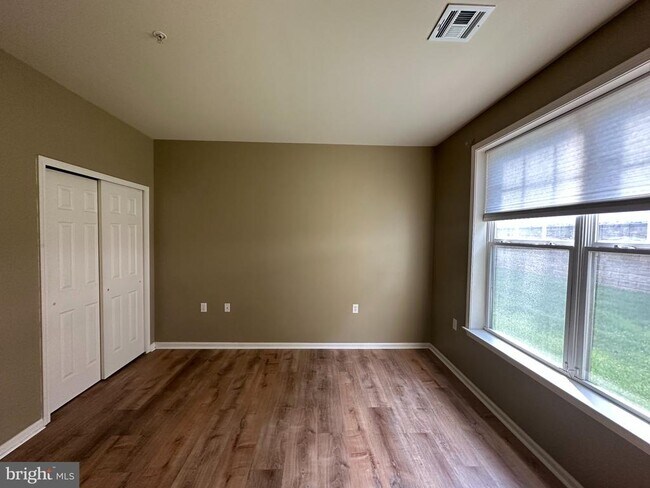 Building Photo - 416 Masterson Ct