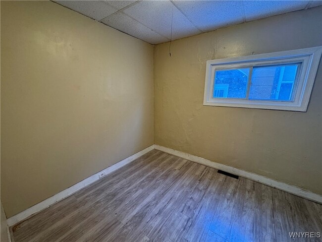 Building Photo - 540 Willett St