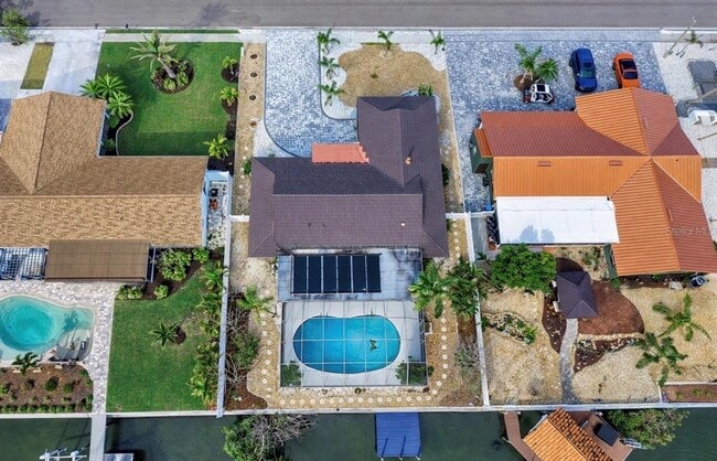 Building Photo - 6511 Santiago Ct