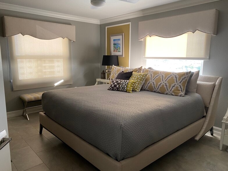 Building Photo - 17400 Gulf Blvd