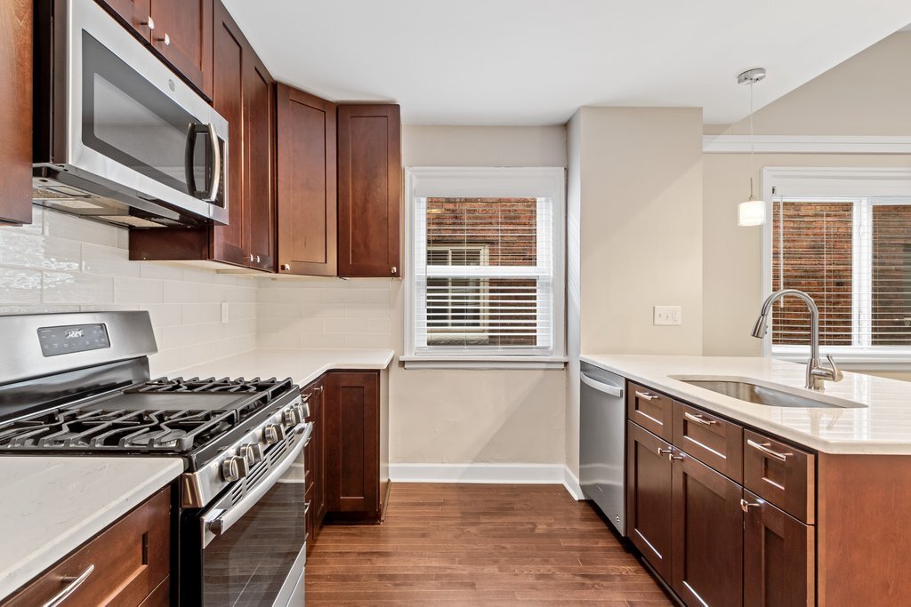 Beautifully Updated Kitchen - 1802 E Long St