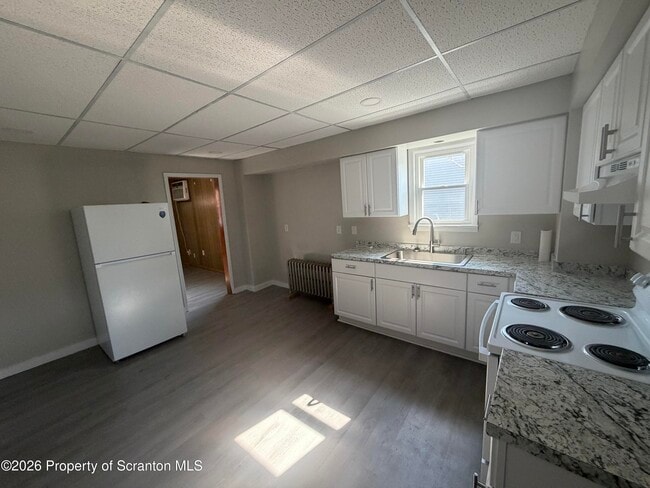 Building Photo - 226 Fremont St