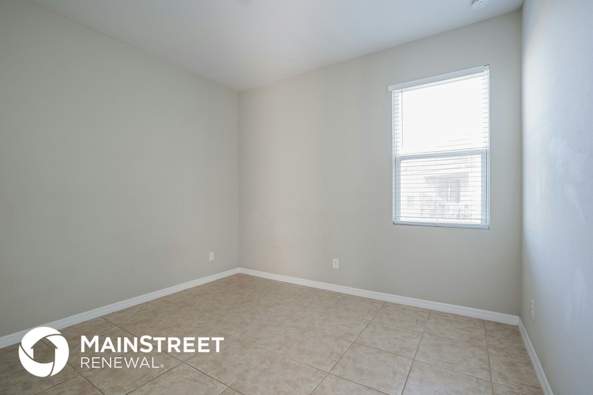 Building Photo - 1137 NW 19th Ave