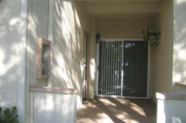 Building Photo - 640 Indian Oak Ln