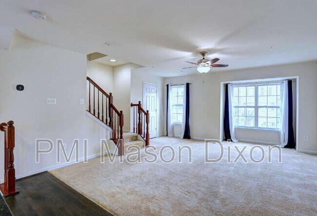 Building Photo - 8434 Stansbury Lake Dr