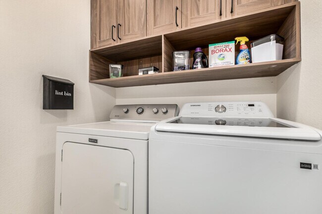 Building Photo - 222 W Brown Rd