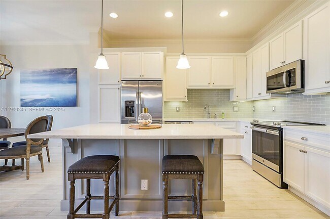 Building Photo - 140 Ocean Breeze Dr