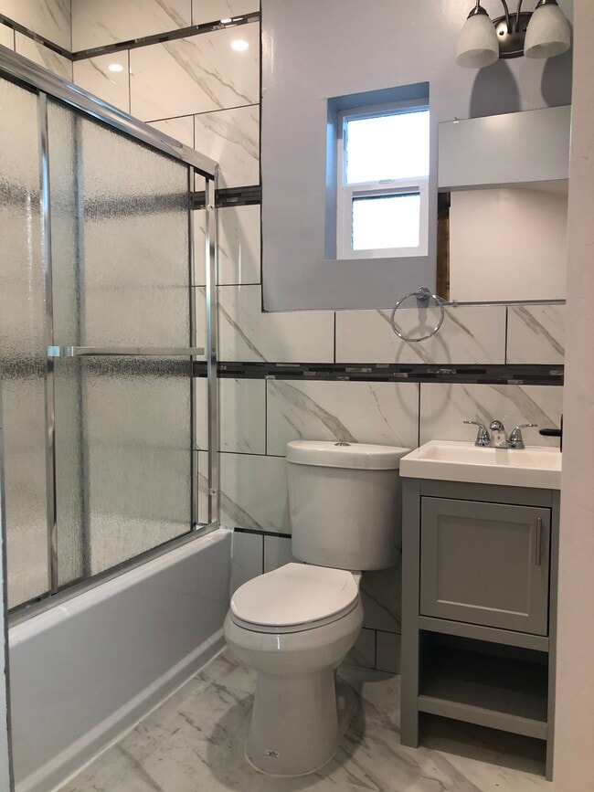 Building Photo - 8802 Kittyhawk Ave