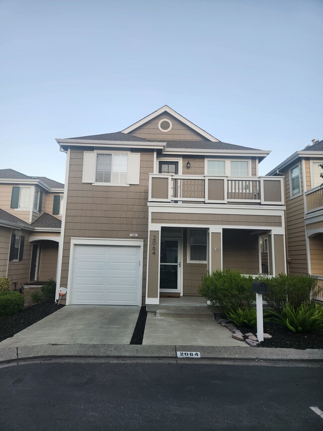 Primary Photo - 2064 Easton Dr