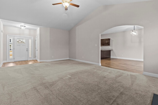 Building Photo - 1005 Clydesdale Ct