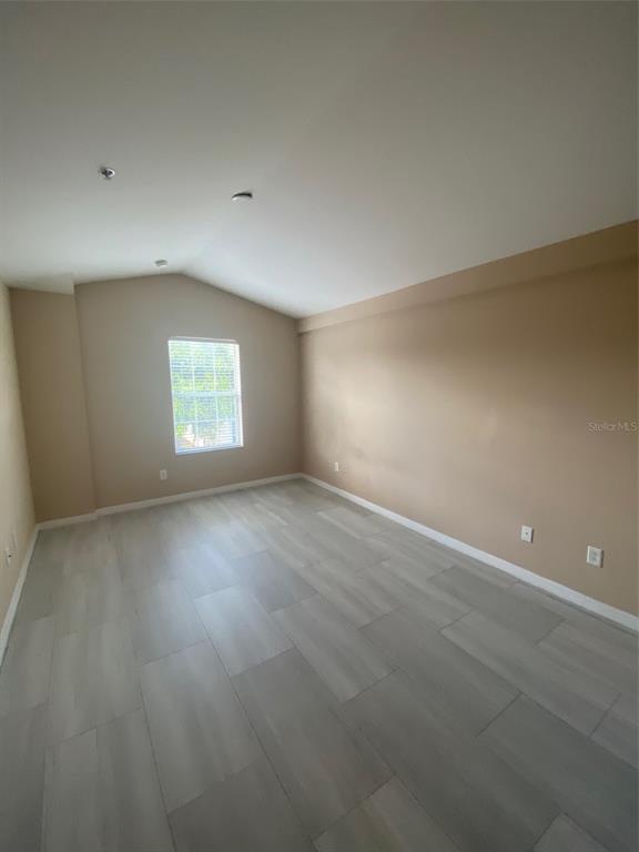 Building Photo - 7415 Lago De Oro
