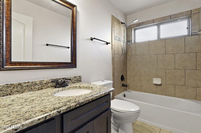 Building Photo - 14832 Bert Cameron Ave