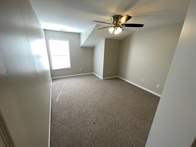 Building Photo - 10704 Copper Ridge Dr