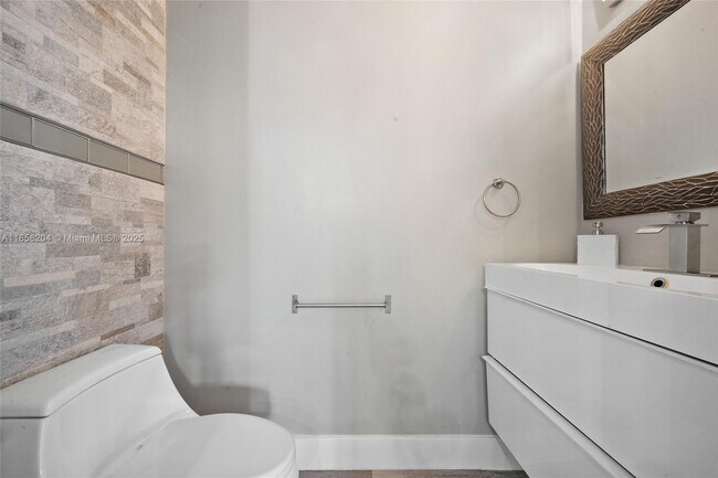 Building Photo - 22732 SW 109th Ave Ct