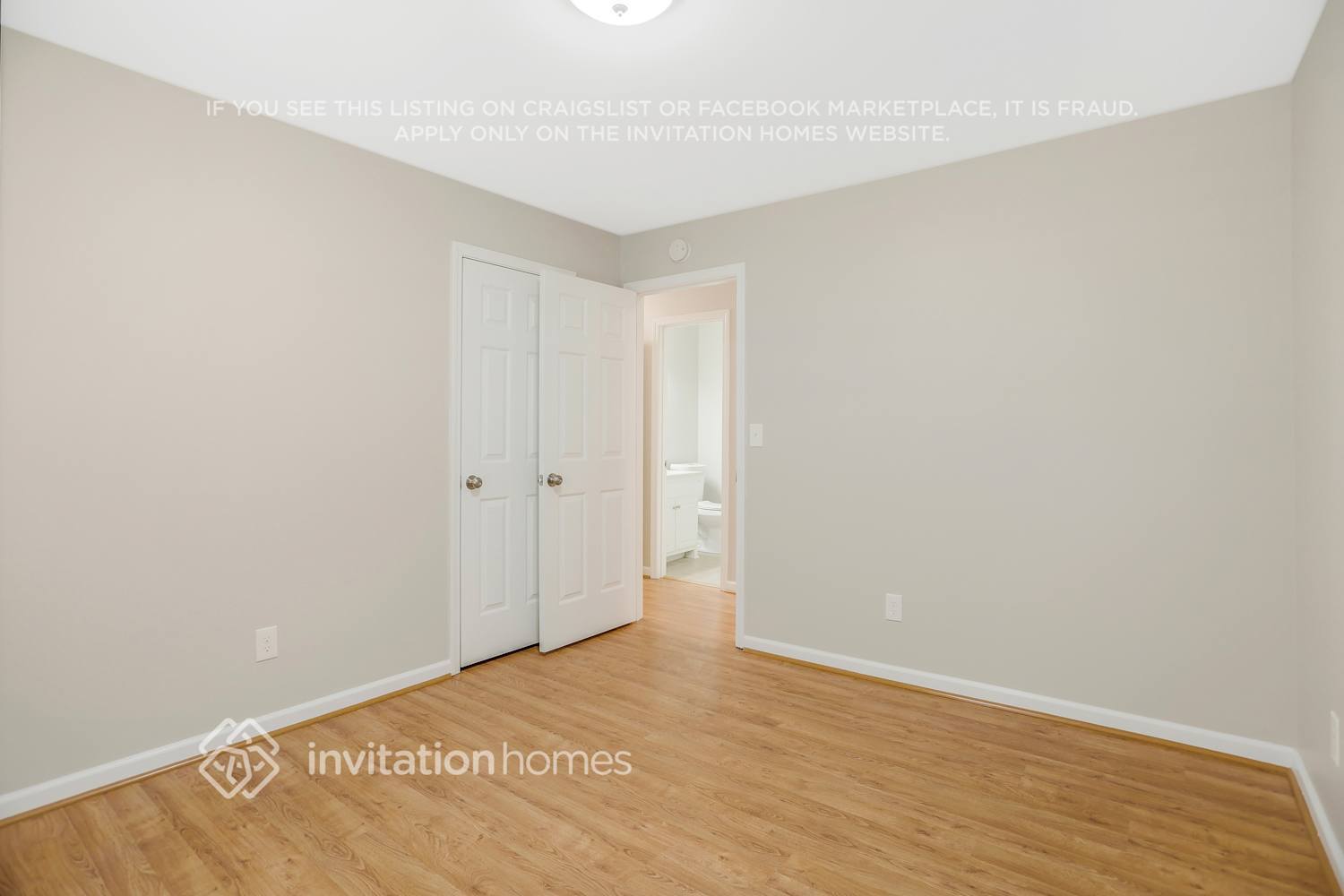 Building Photo - 729 Country Lake Ct