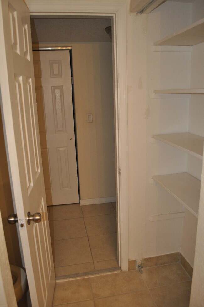 Building Photo - 7713 SW 88th St