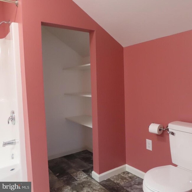 Building Photo - 5237 Rolling Rd