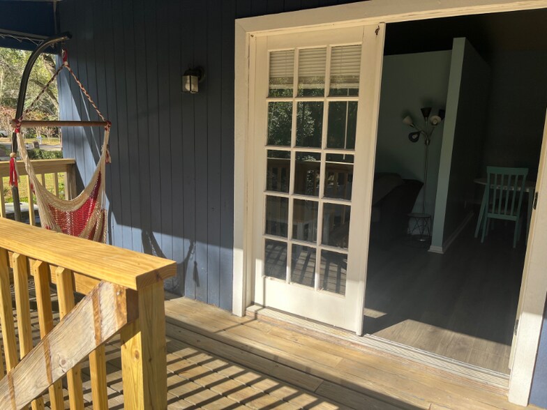 Building Photo - 3848 Floyd Rd