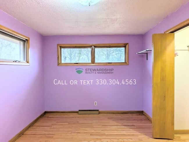 Building Photo - 2636 Orch Pk St NW