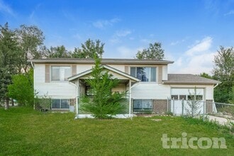 Building Photo - 4504 Barkman Cir