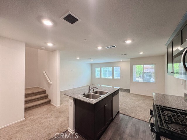 Building Photo - 28385 Oriole Way