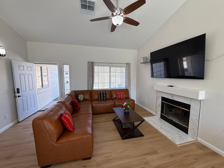 Living Room - 693 W Pacific Ave