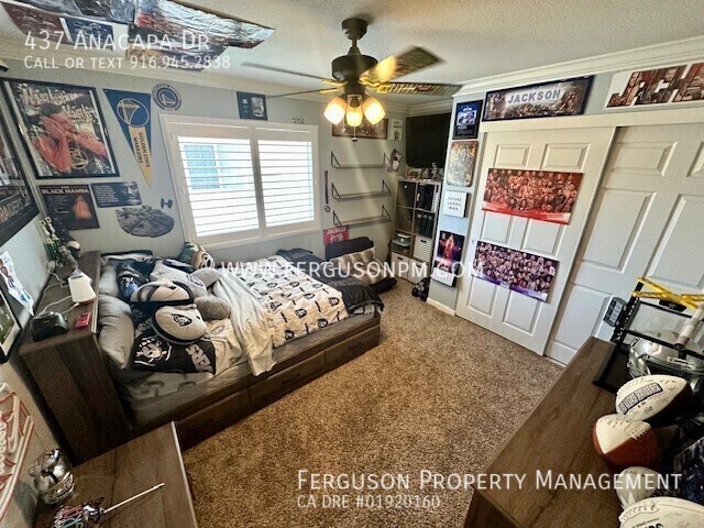 Building Photo - 437 Anacapa Dr