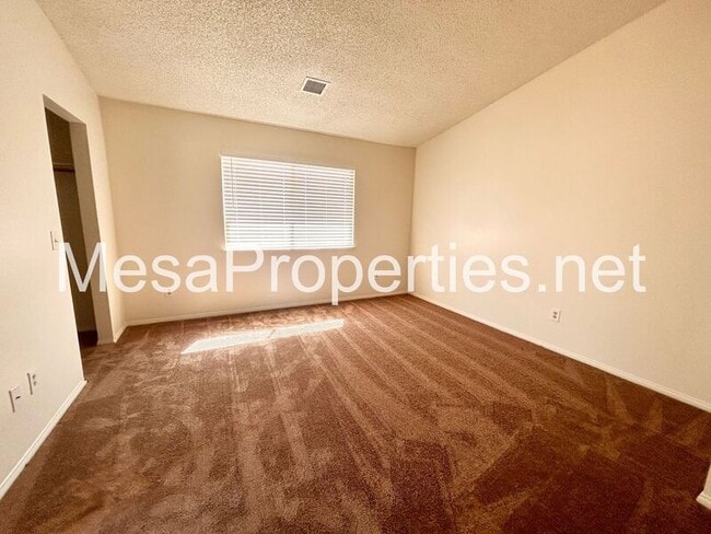 Building Photo - 16783 Hidden Creek Dr
