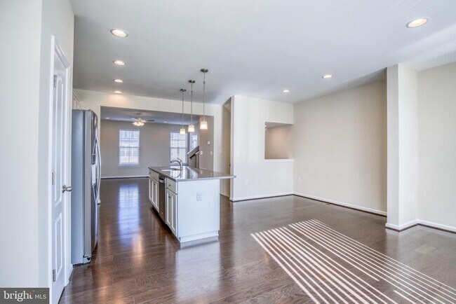 Building Photo - 107 Alderman Wy