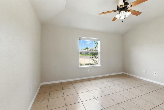 Building Photo - 1700 Tru Trail