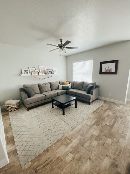 Building Photo - 538 N 260 W