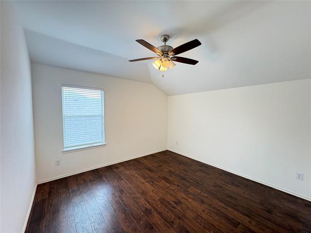 Building Photo - 1010 Utopia Ln