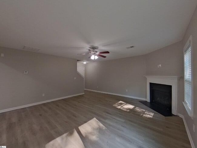 Building Photo - 701 Fountain Brook Ln