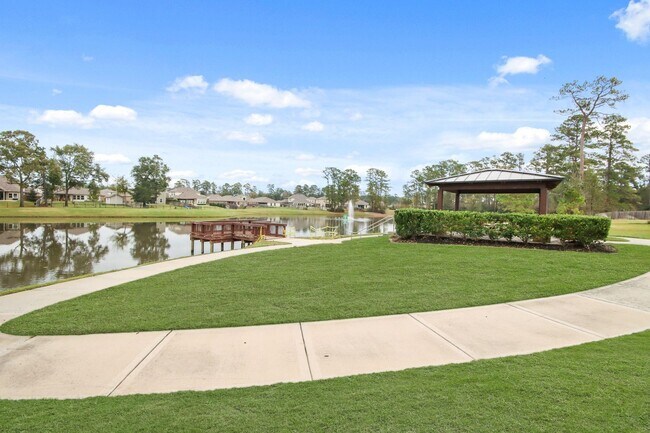 Building Photo - 7746 Bergamot Cir