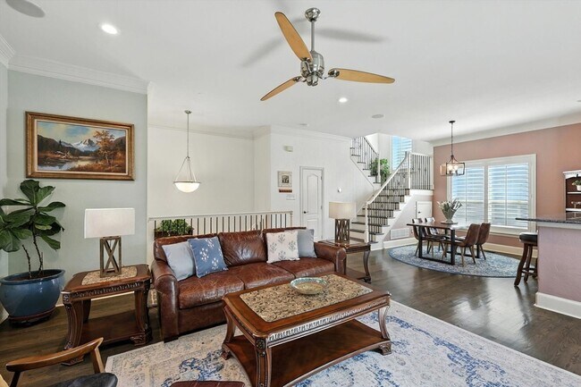 Building Photo - 1500 Pecos St