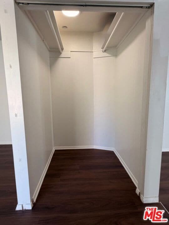 Building Photo - 540 Huntley Dr